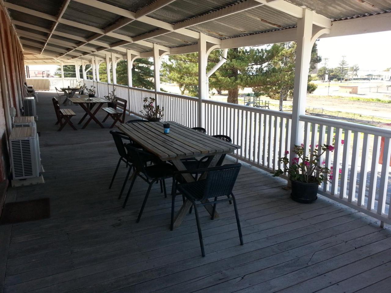 Sonbern Lodge Motel Wallaroo Εξωτερικό φωτογραφία